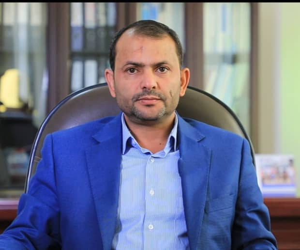 المدير التنفيذي لصندوق المعاقين يهنئ الطالبة الصماء ملاك جارالله لحصولها على الترتيب الأول على مستوى الجمهورية في تصميم الأزياء