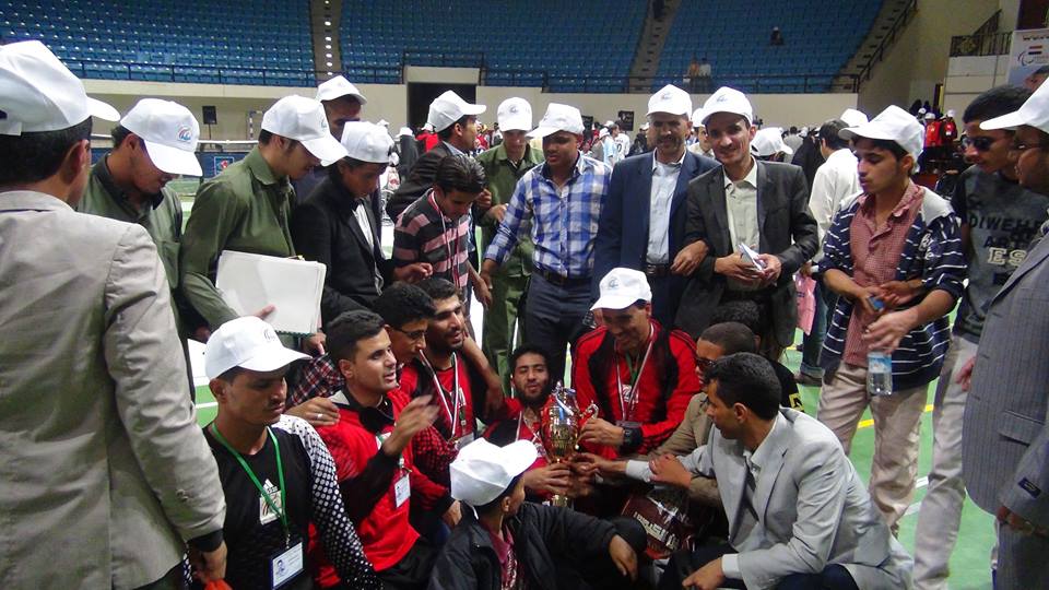 فريق جمعية المكفوفين بأمانة العاصمة يتوج بلقب بطولة الجمهورية لكرة الهدف