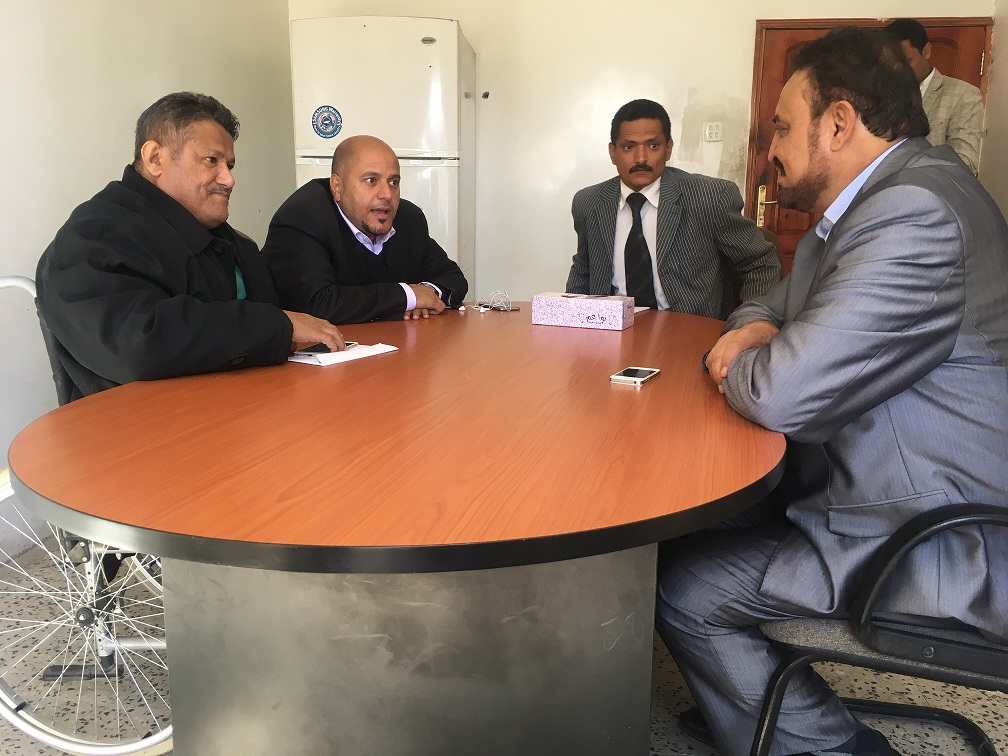 بحث تعزيز التعاون بين أمانة العاصمة وصندوق رعاية المعاقين